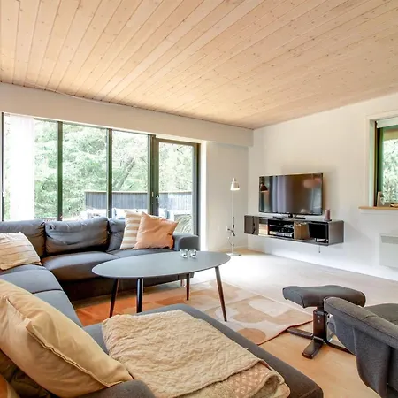 Gunkil - 800m From The Sea By Interhome *