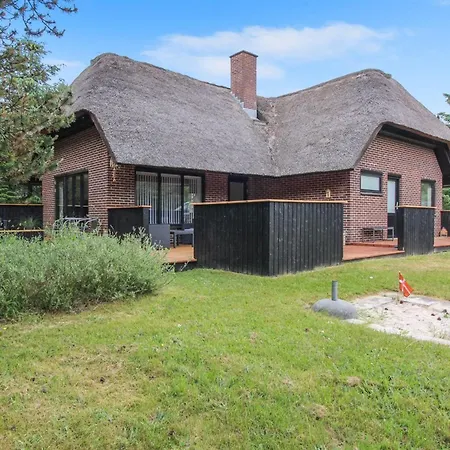 Gunkil - 800m From The Sea By Interhome Сasa de vacaciones *